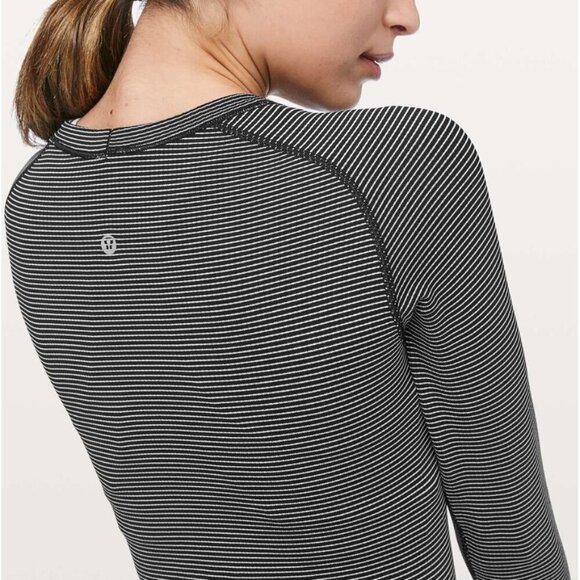 Lululemon Swiftly Run Long Sleeve White Black Striped 6 NWOT - Picture 4 of 10